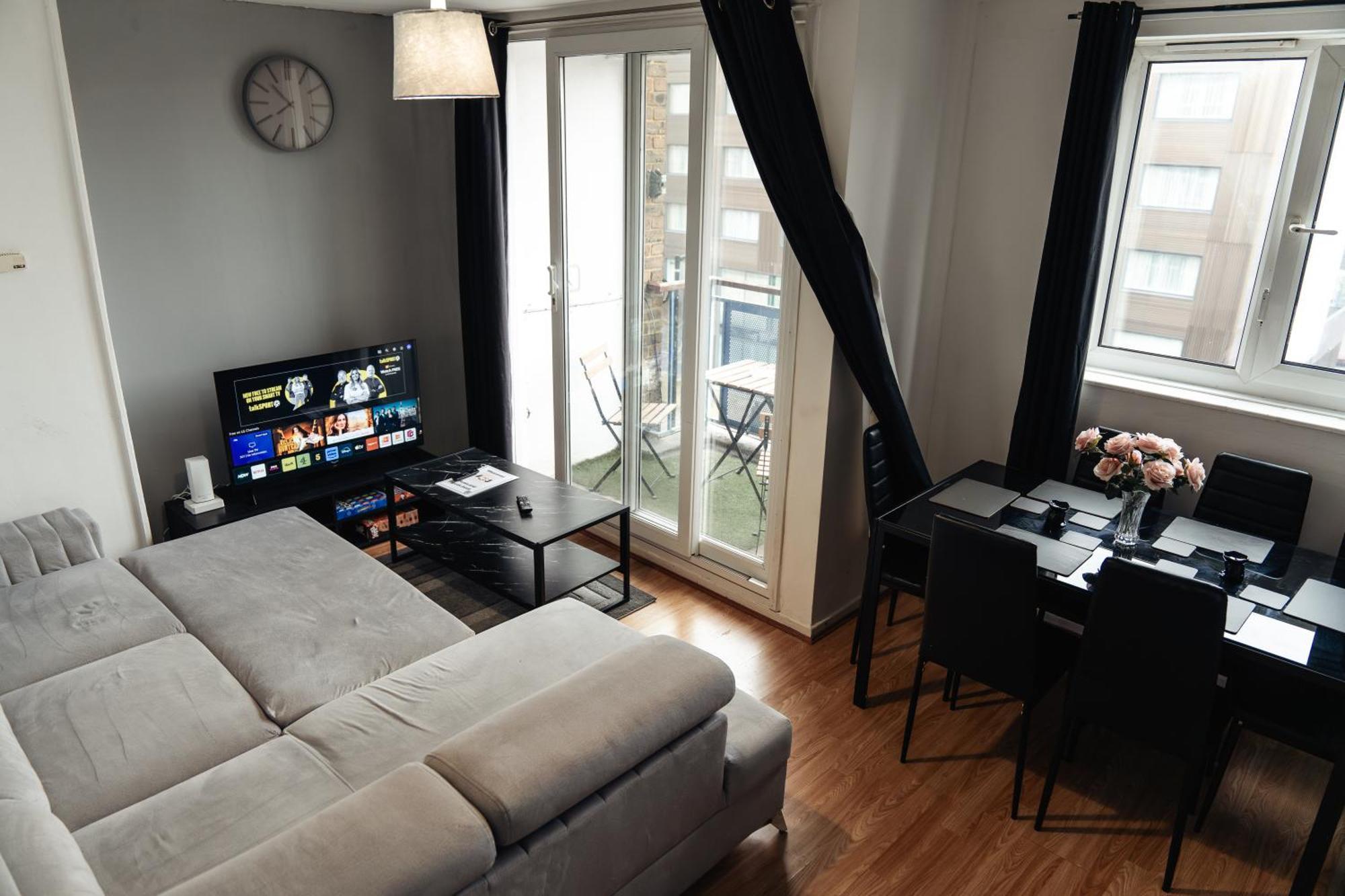 Shard View 2 Bed Entire Flat Apartment ลอนดอน ภายนอก รูปภาพ