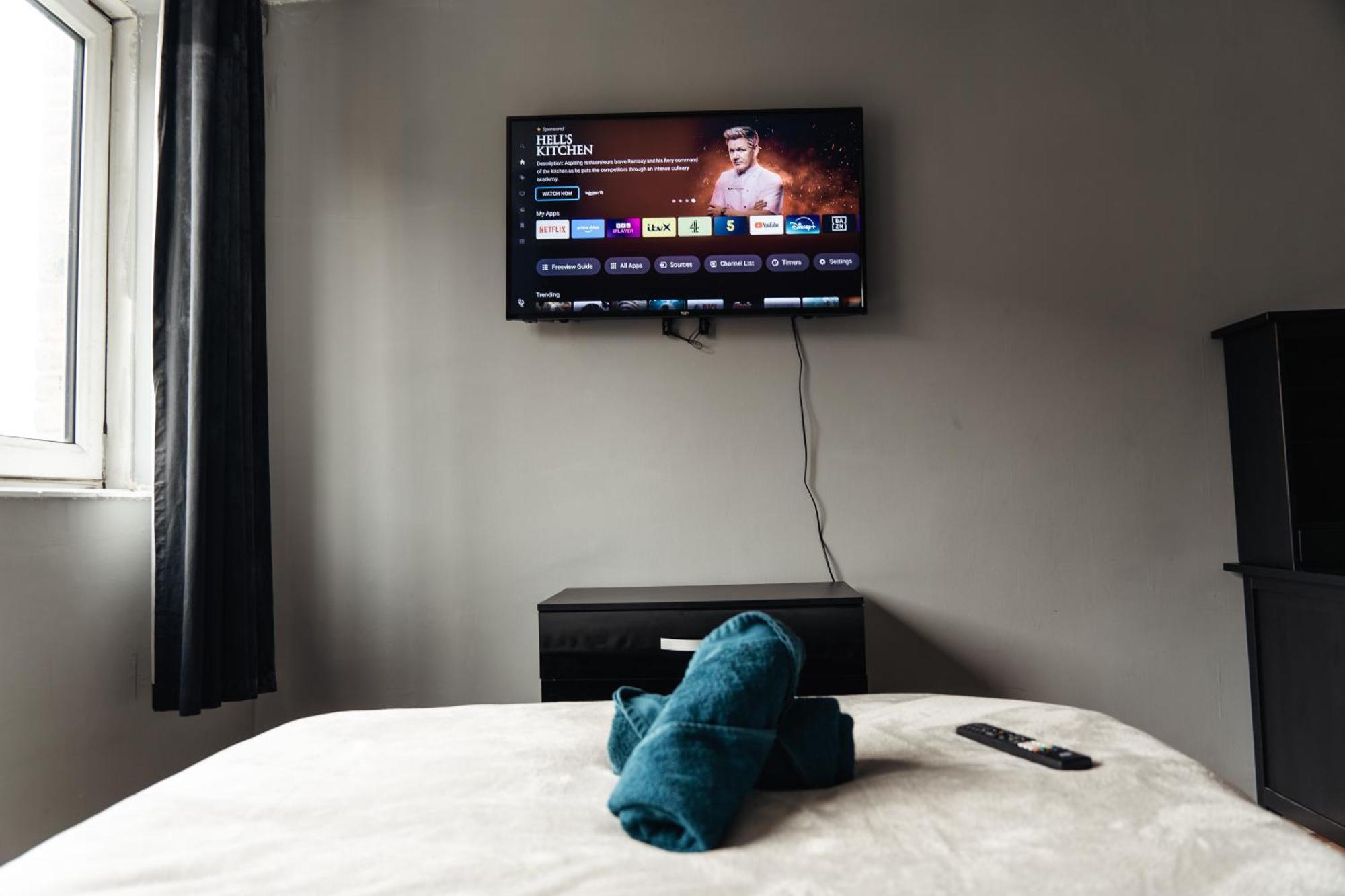 Shard View 2 Bed Entire Flat Apartment ลอนดอน ภายนอก รูปภาพ