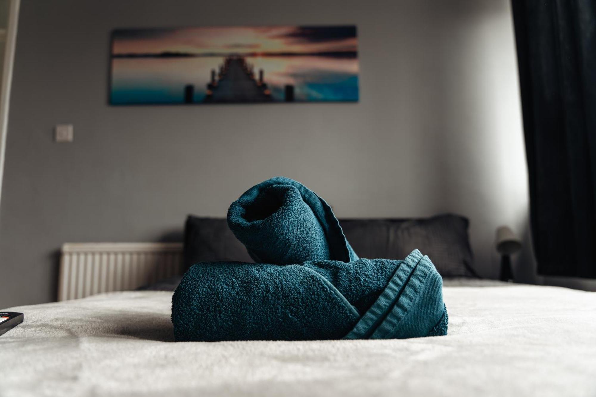 Shard View 2 Bed Entire Flat Apartment ลอนดอน ภายนอก รูปภาพ